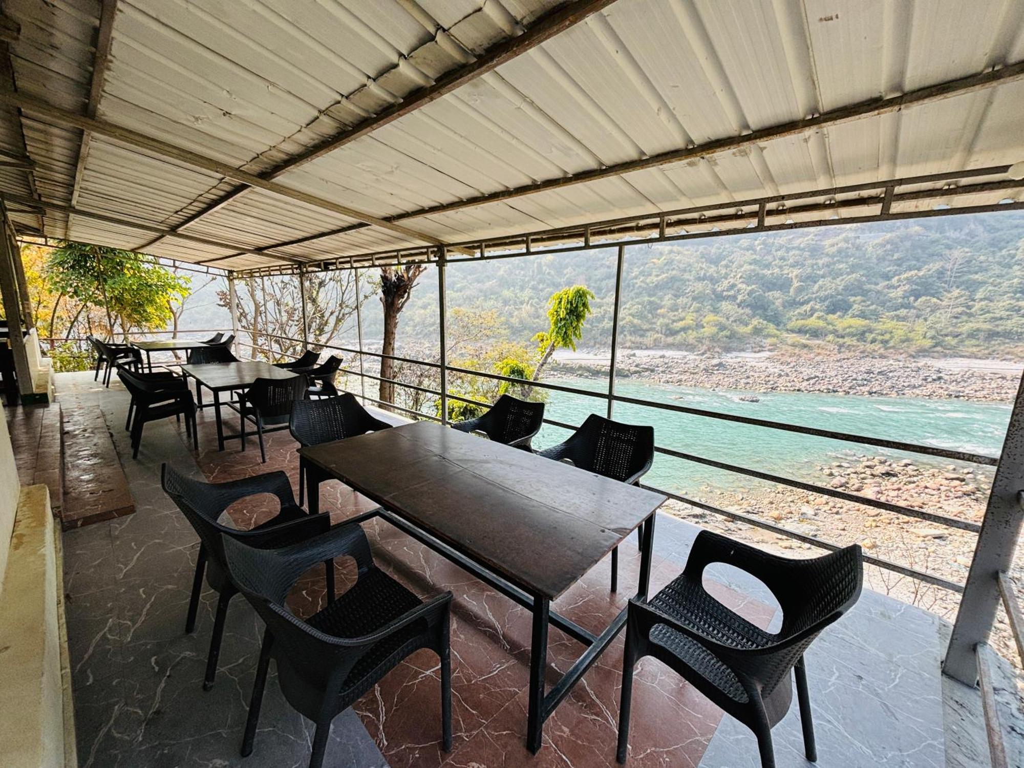 Camp High 5 Jayalgarh Hotel Dāngchura Exterior photo